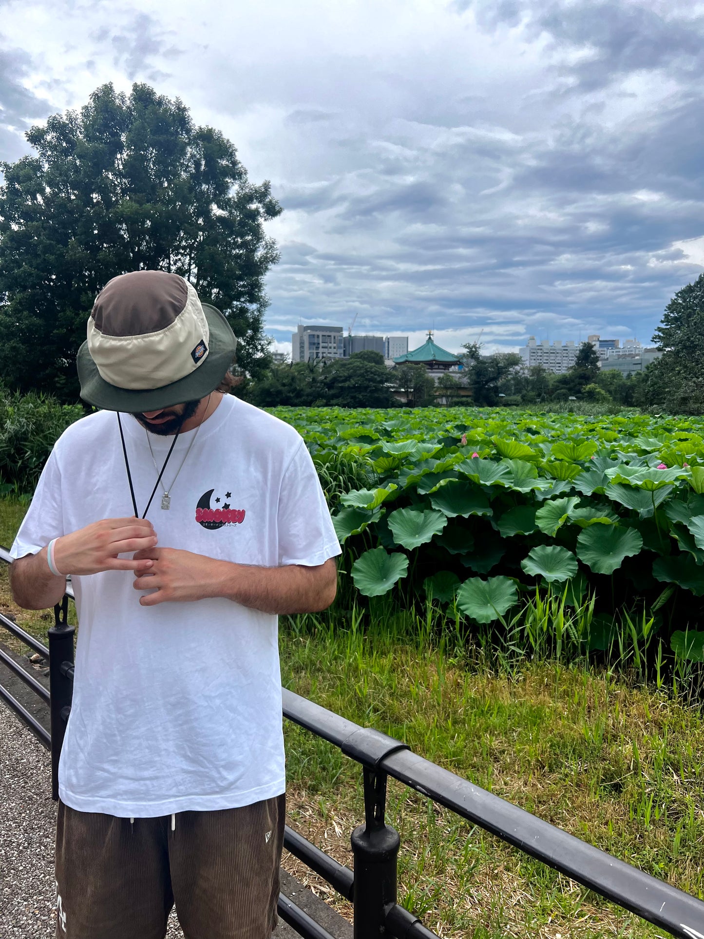 SMOKEY LABO MOONLIGHTS T-SHIRT