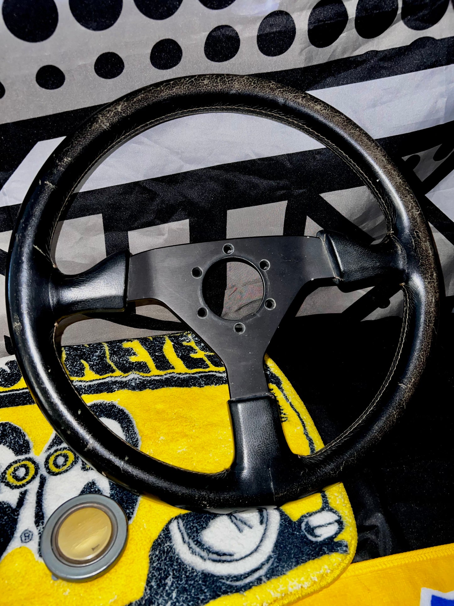 MOMO Monte Carlo 350 steering wheel